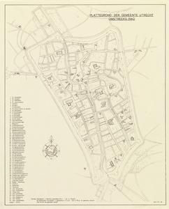 214261 Plattegrond van de stad Utrecht met directe omgeving; met weergave van het stratenplan, wegen, watergangen en ...